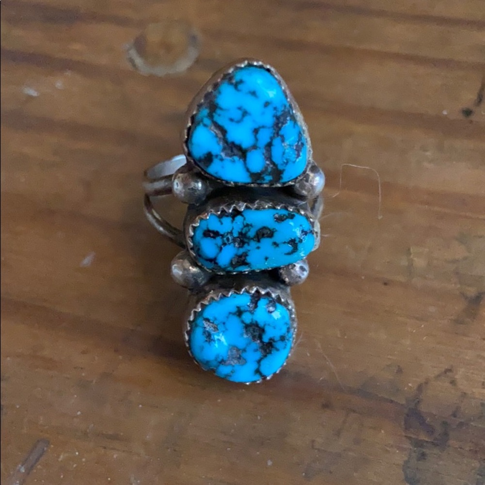 vintage sterling silver turquoise ring